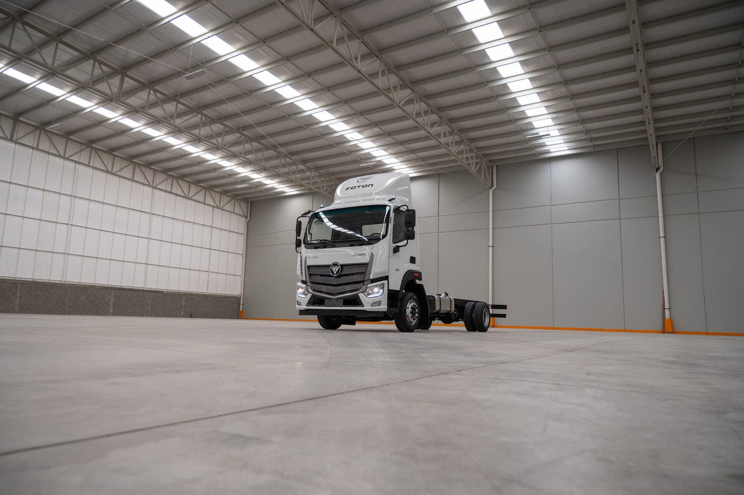 FOTON Aumark S8 — vista 3